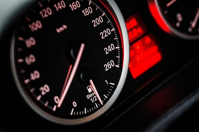 Kaip protingai pirkti automobilį – ką verta žinoti prieš sandorį?